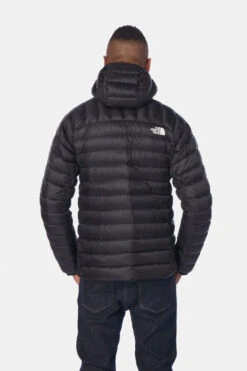 The North Face M Summit Breithorn Hoodie -Jack Wolf Jassen Winkel 2210002423419 012 nl