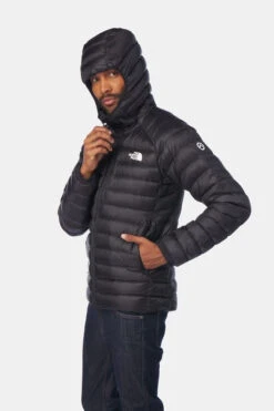 The North Face M Summit Breithorn Hoodie -Jack Wolf Jassen Winkel 2210002423419 013 nl