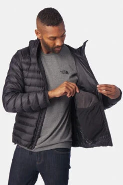 The North Face M Summit Breithorn Hoodie -Jack Wolf Jassen Winkel 2210002423419 021 nl