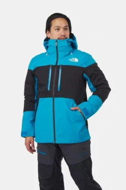 The North Face M Chakal Jacket