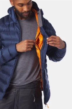 Rab Electron Pro Jacket -Jack Wolf Jassen Winkel 2210002813418 022 nl