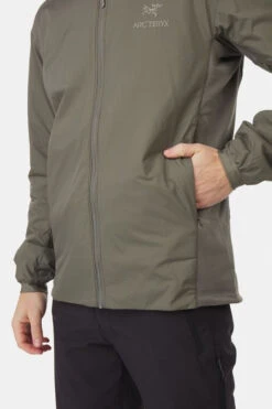 Arc'teryx Atom LT Isolatiejas -Jack Wolf Jassen Winkel 2210002879100 017 nl