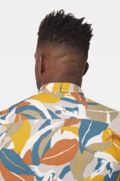 Sherpa Jangbu T-shirt -Jack Wolf Jassen Winkel 2210003972664 014 nl