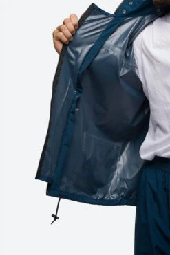 AGU Original Rain Suit Essential -Jack Wolf Jassen Winkel dabaf00034 4141 023 nl