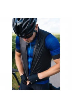 AGU Essential Wind Body Jas -Jack Wolf Jassen Winkel dabcc90004 7070 05 nl